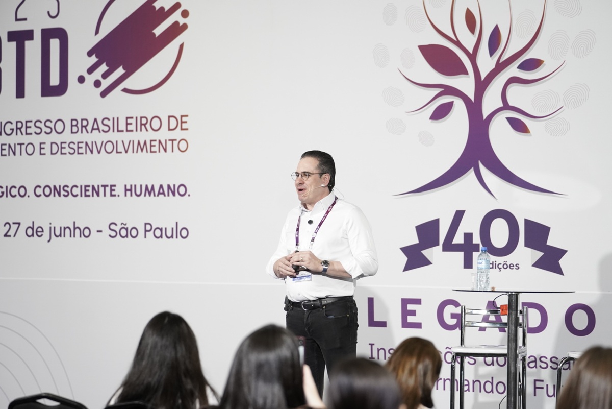 Carlos Cruz, CEO e fundador da Bravend, leva Edutailor e Action Learning para o CBTD 2025