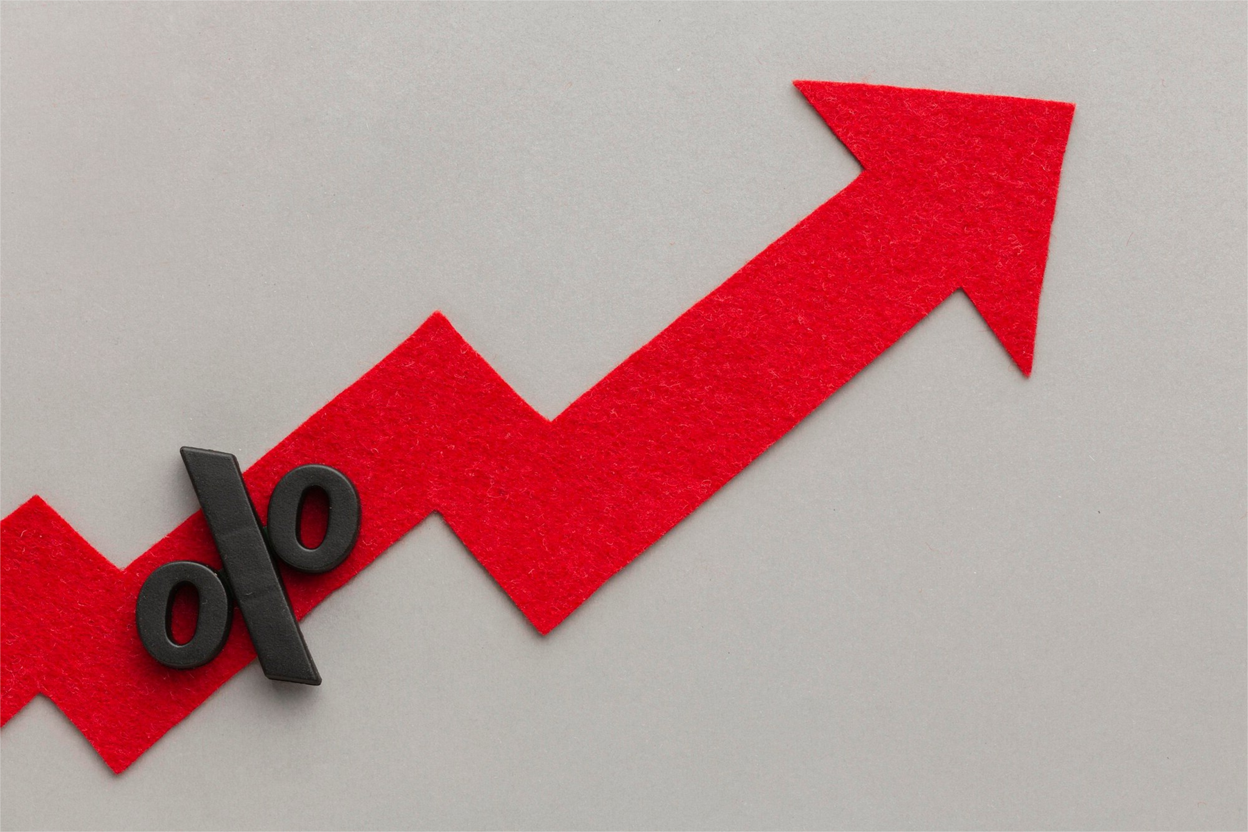 Nem sempre são visíveis os custos de uma contratação errada, mas a empresa e o time sentem