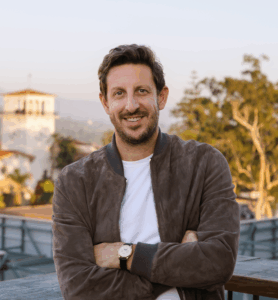 Zack Kass, ex OpenAi, marca presença na ATD 2026. 