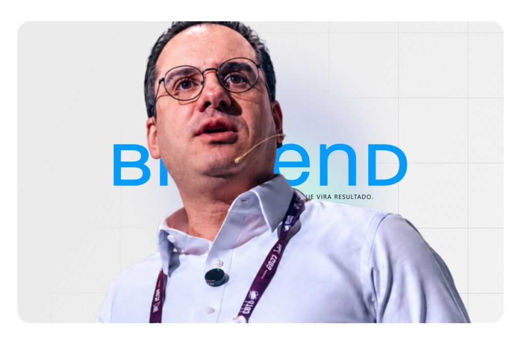 Carlos Cruz, CEO e fundador da Bravend, apresentoui no CBTD o conceito de Líderes Orquestradores
